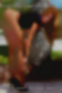 Clean, neat, always smell girls looking nice.